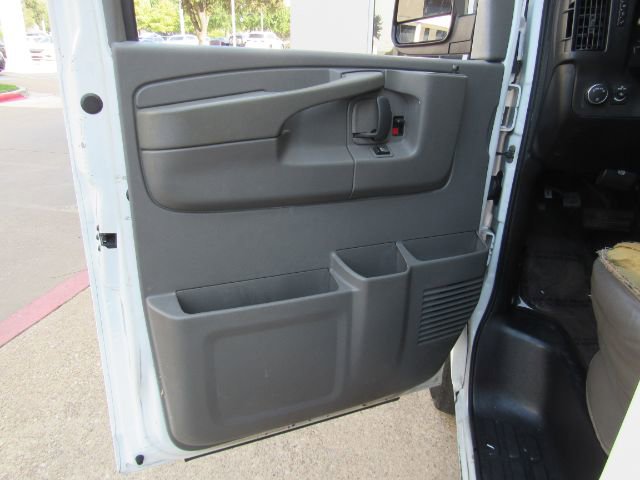 Used 2014 Chevrolet Express 3500 LT w/ LT Preferred Equipment Group image 14