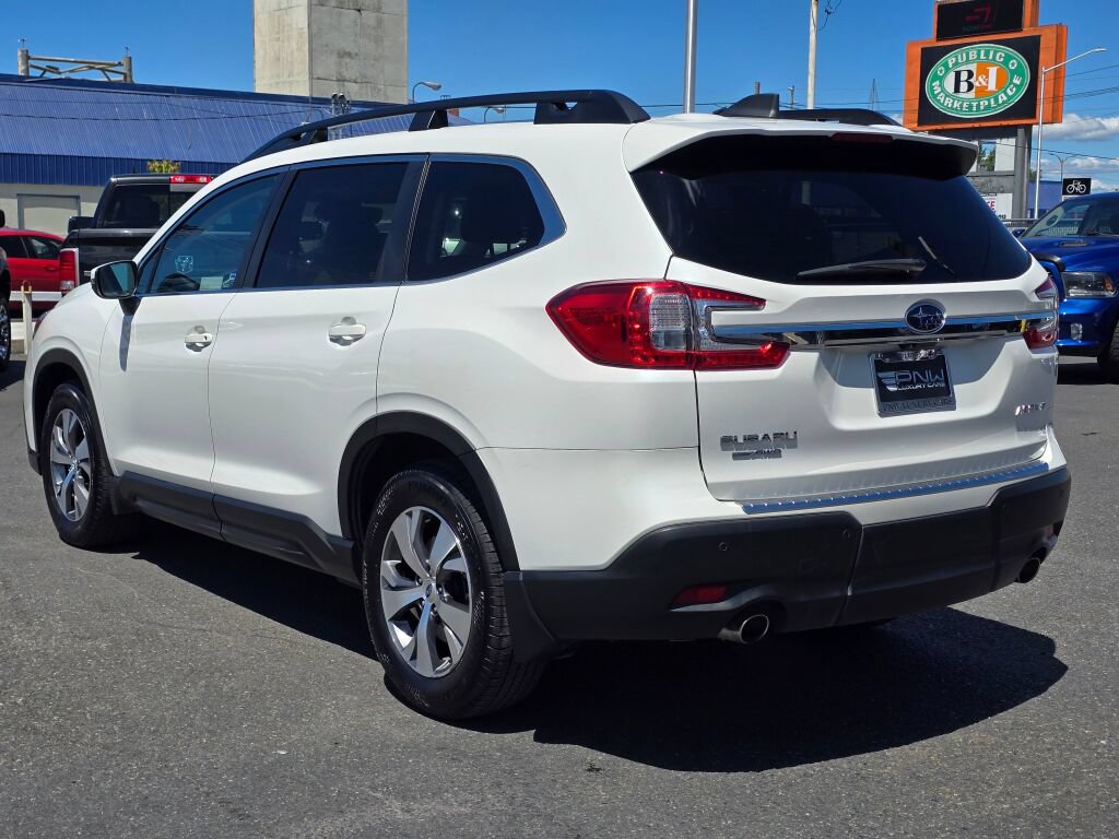 Used 2023 Subaru Ascent Premium w/ Convenience Package AWD/4WD image 8