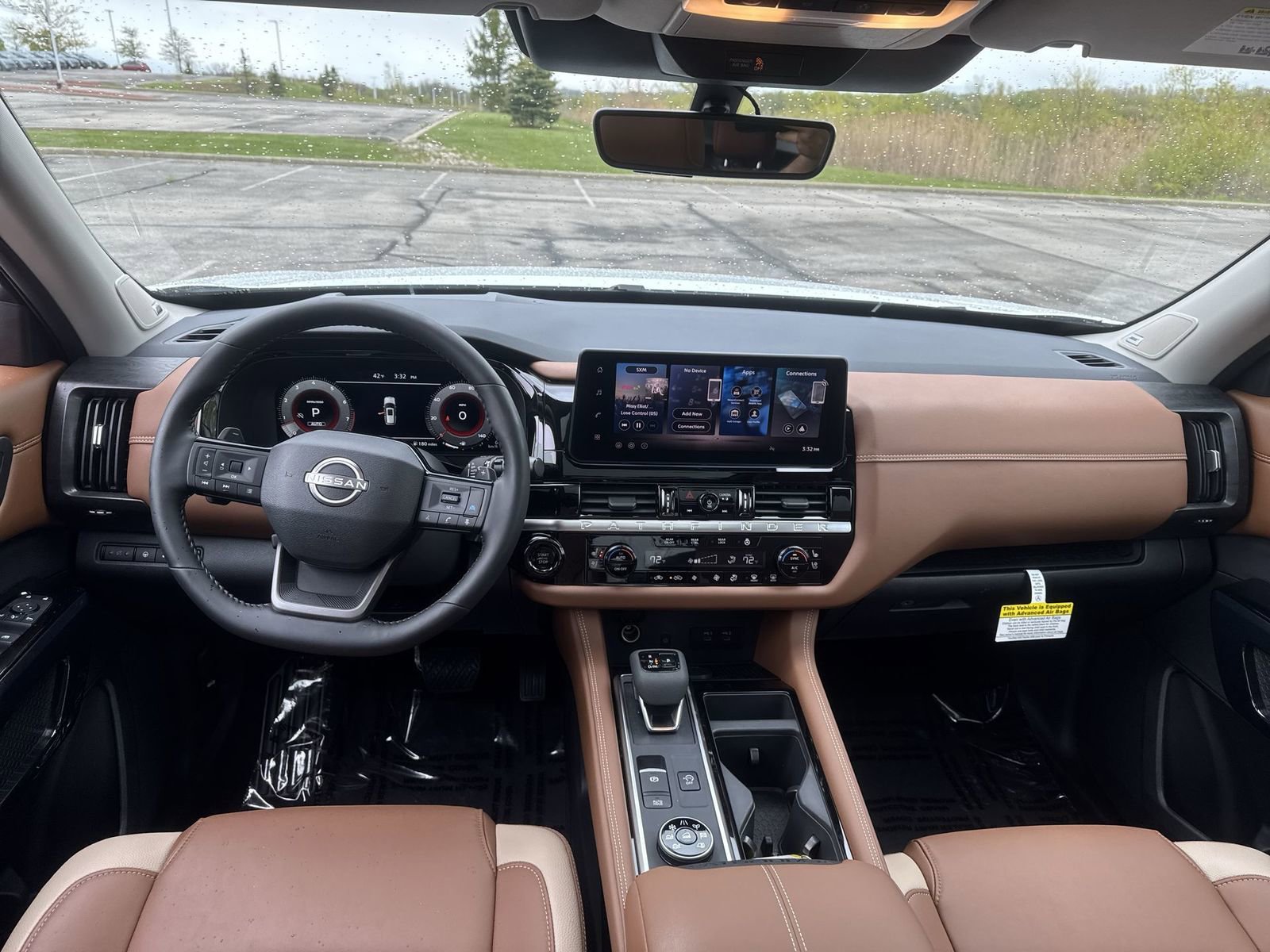 Used 2026 Nissan Pathfinder Platinum AWD/4WD image 13