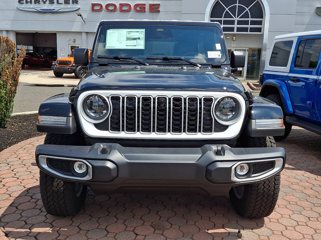 New 2026 Jeep Wrangler Unlimited Sahara AWD/4WD image 2