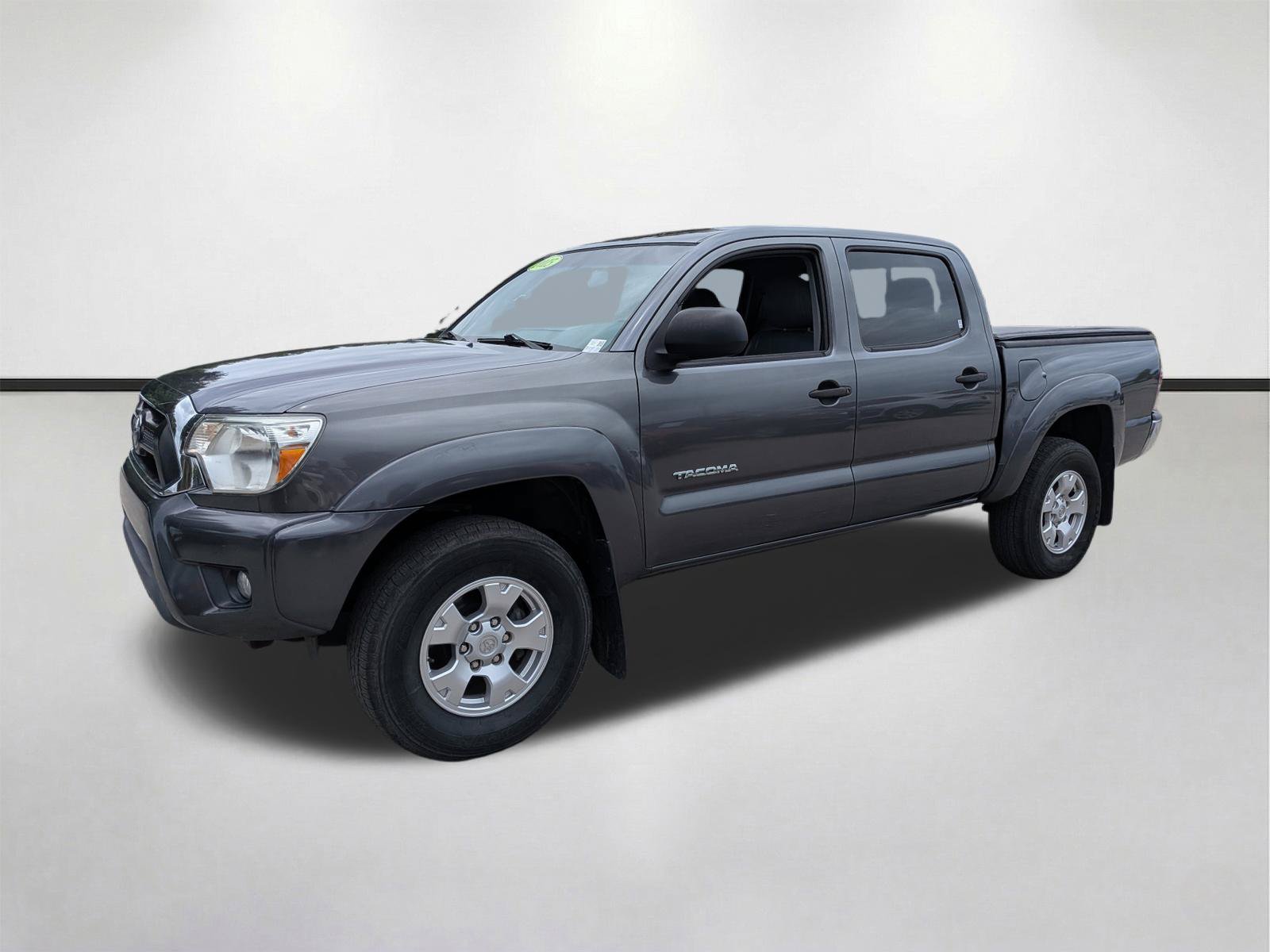 Used 2015 Toyota Tacoma PreRunner w/ SR5 Package RWD image 8
