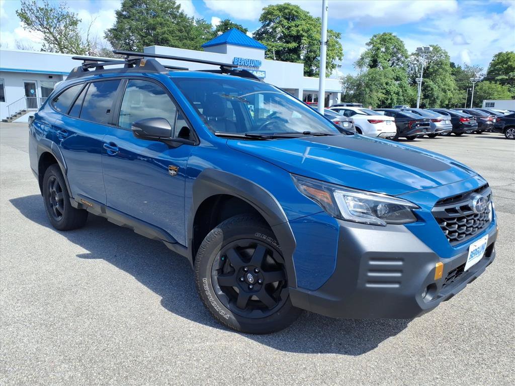Used 2023 Subaru Outback Wilderness AWD/4WD image 2