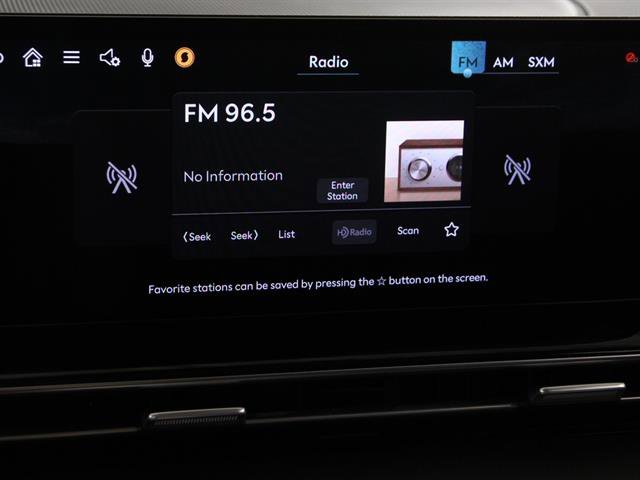 Certified 2025 Genesis GV80 2.5T Standard image 12