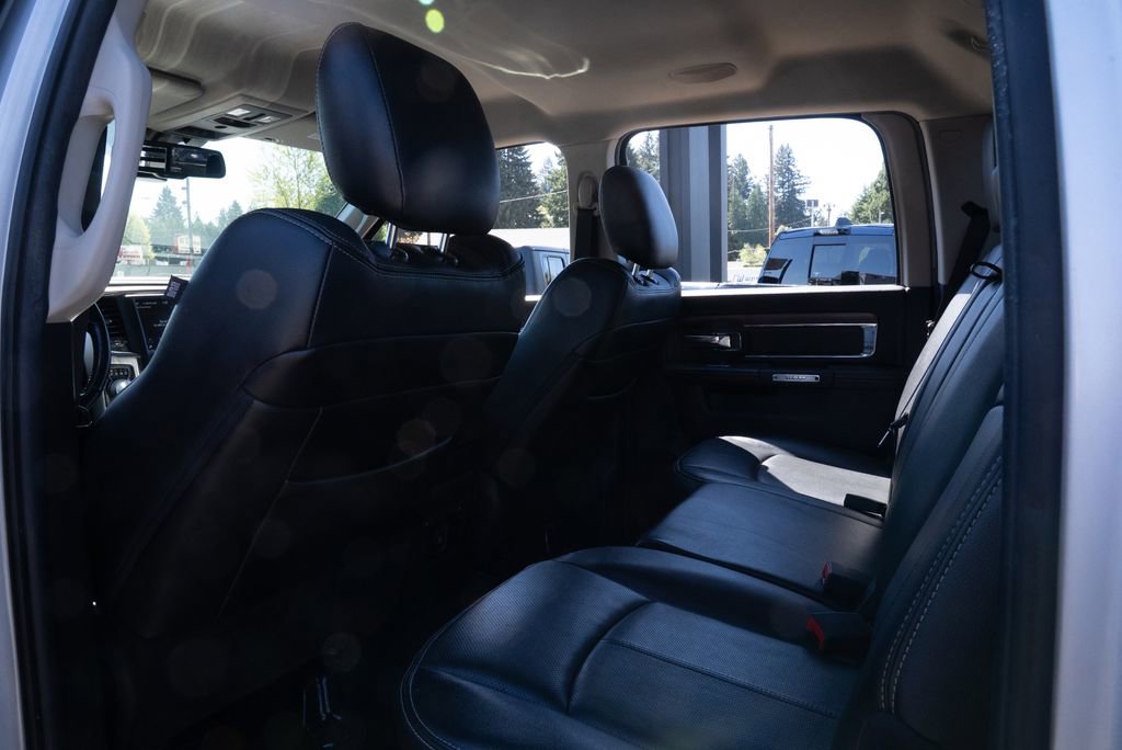 Used 2018 RAM 1500 Laramie w/ Convenience Group AWD/4WD image 22