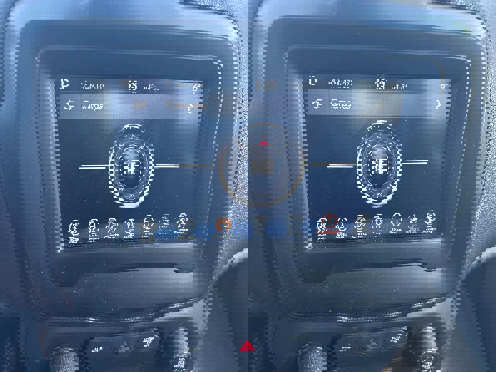 Used 2018 Jeep Renegade Latitude image 28