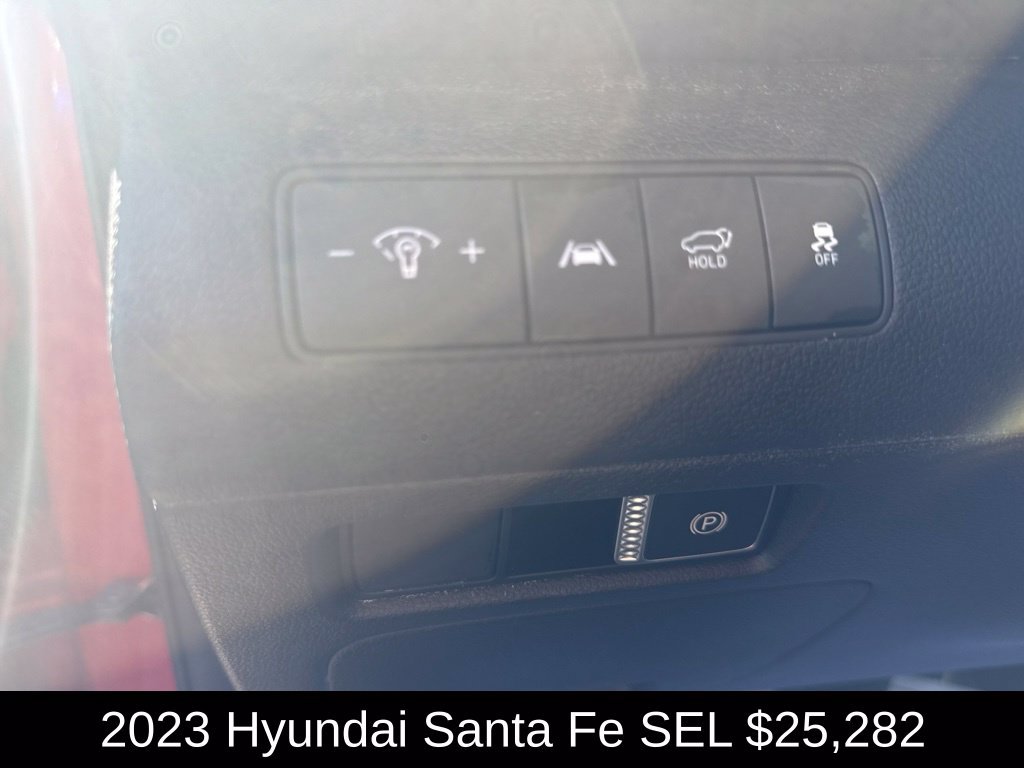 Used 2023 Hyundai Santa Fe SEL FWD image 24