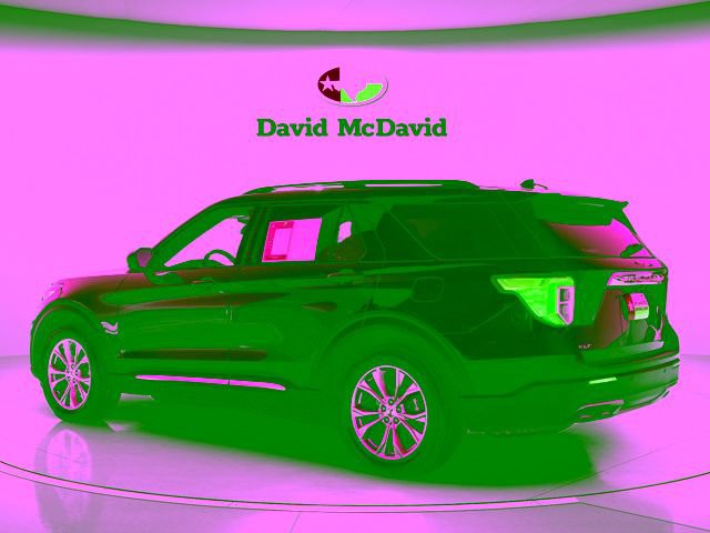 Used 2021 Ford Explorer XLT w/ Equipment Group 202A RWD image 4