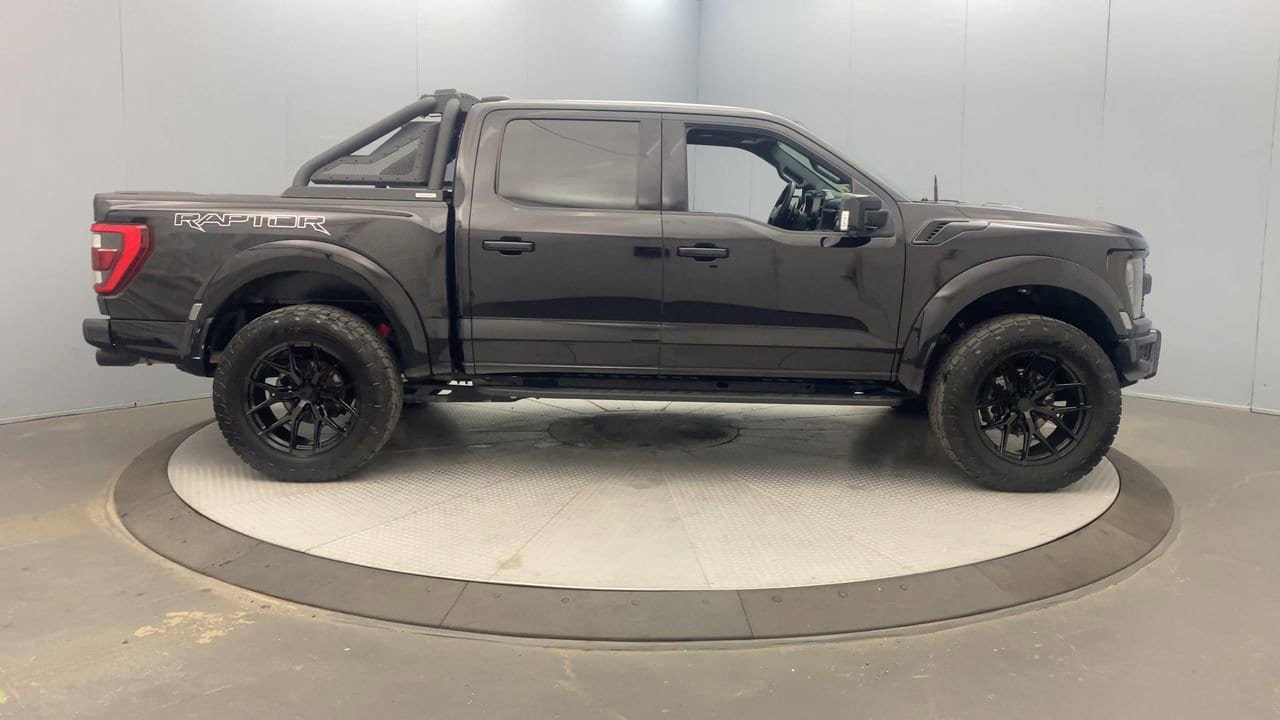 Used 2022 Ford F150 Raptor w/ Raptor 37 Performance Package AWD/4WD image 6