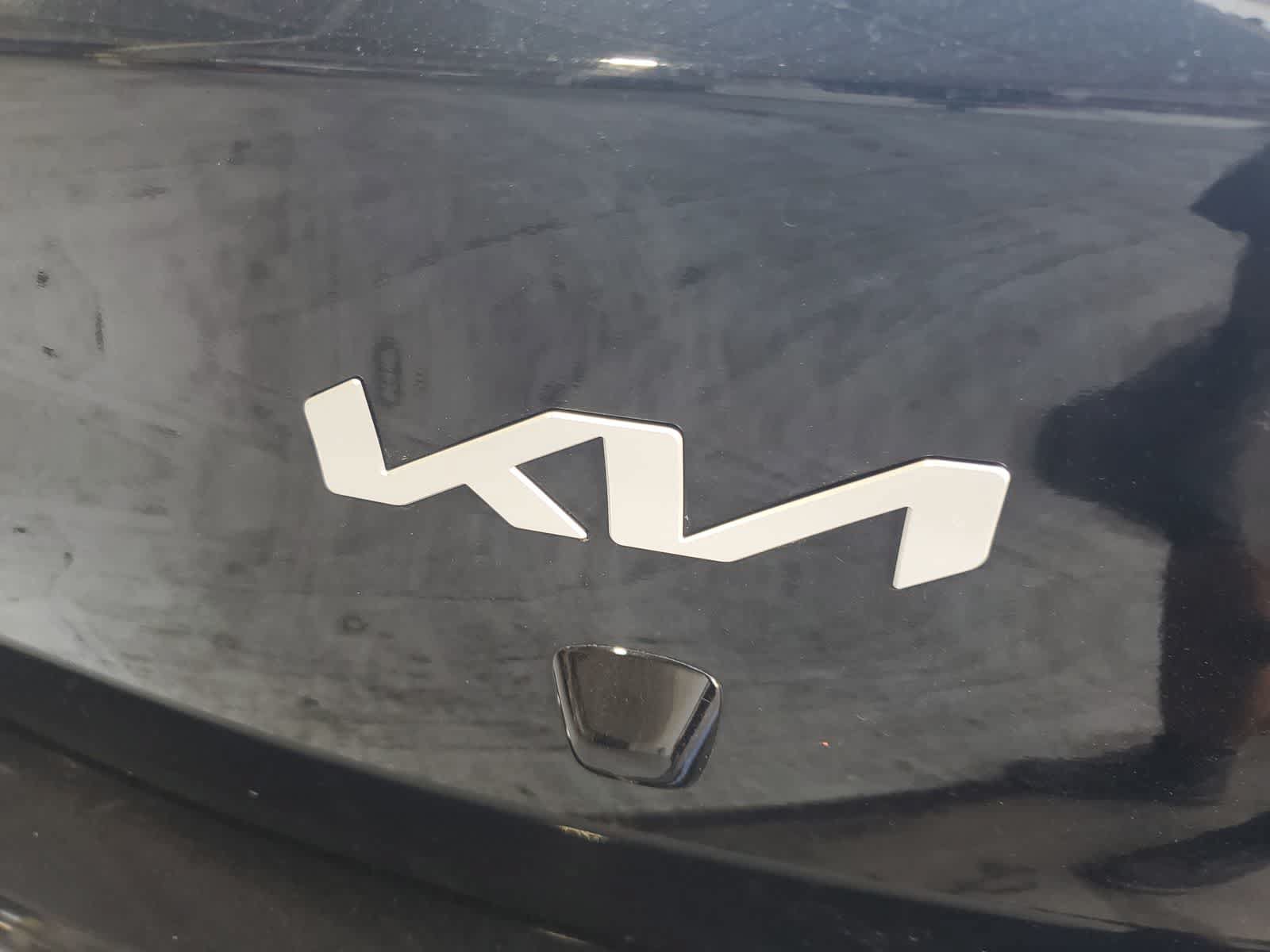 Used 2023 Kia Rio S FWD image 11