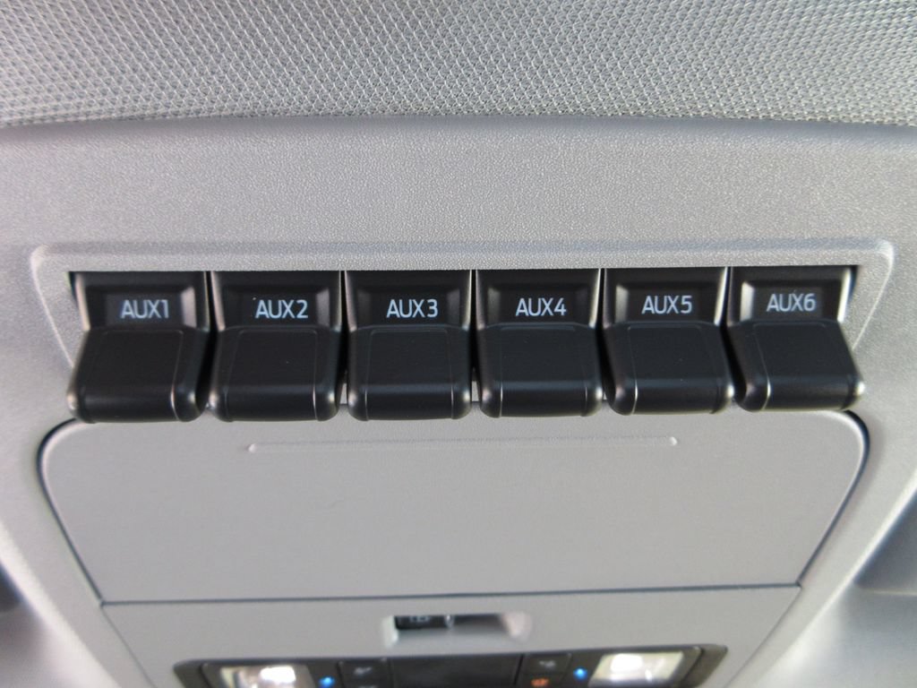 New 2026 Ford F550 2WD Crew Cab Super Duty image 25