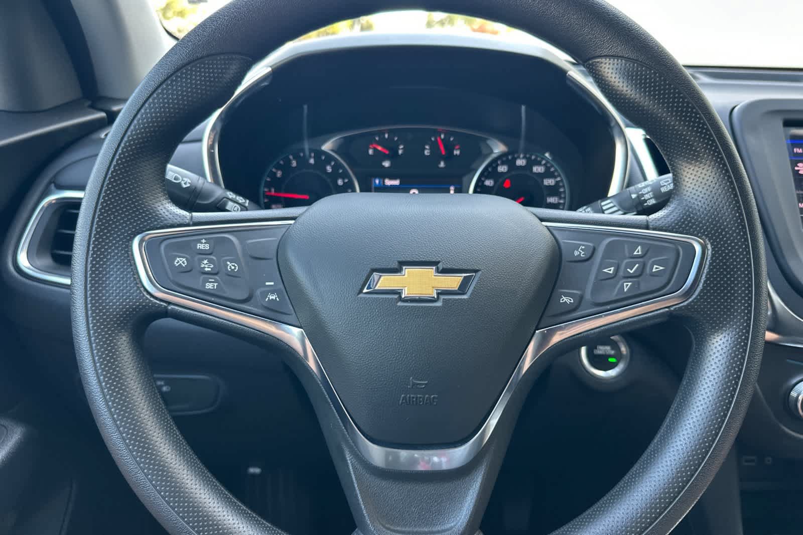 Used 2024 Chevrolet Equinox LT FWD image 24