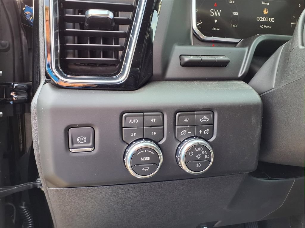 New 2026 GMC Sierra 1500 Denali w/ Denali Reserve Package AWD/4WD image 14