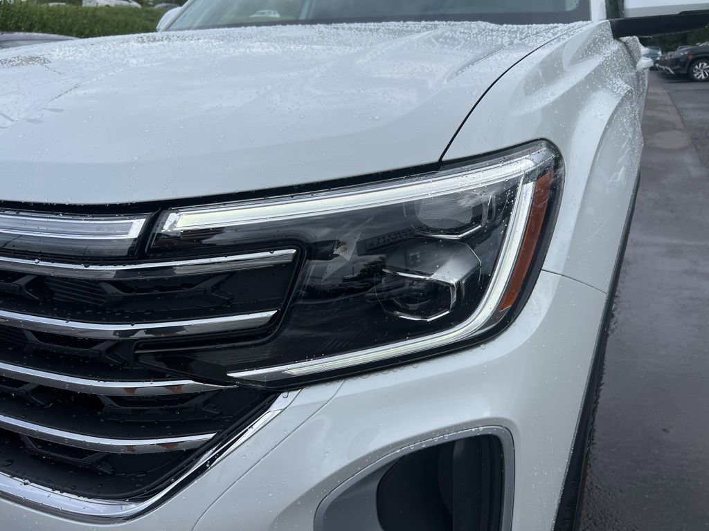 New 2026 Volkswagen Atlas SE image 9