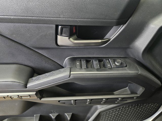 Used 2025 Toyota Tacoma TRD Sport w/ TRD Sport Premium Package AWD/4WD image 30