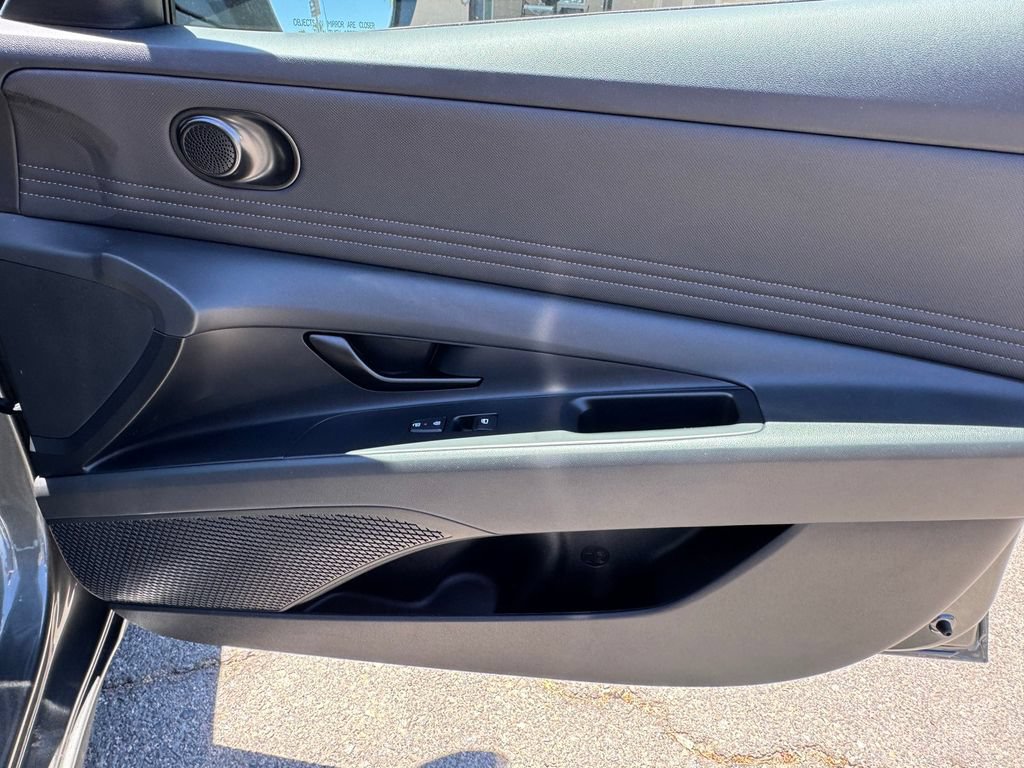 Certified 2026 Hyundai Elantra Sport FWD image 8