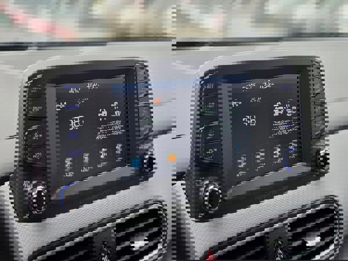 Used 2019 Hyundai Kona Limited image 37