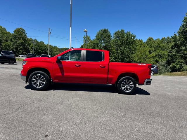 Used 2024 Chevrolet Silverado 1500 LT AWD/4WD image 7