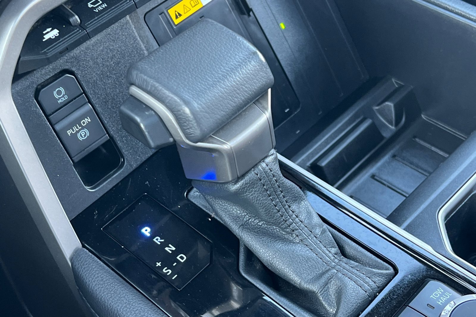 Used 2024 Toyota Tundra Limited image 17