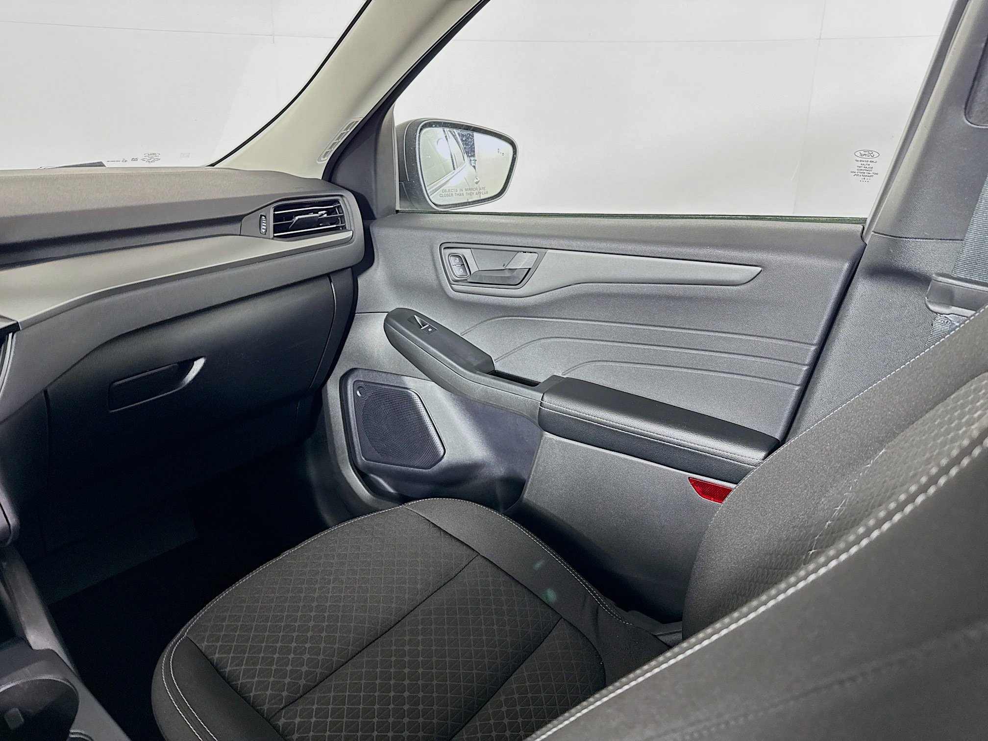 Used 2024 Ford Escape Active image 27