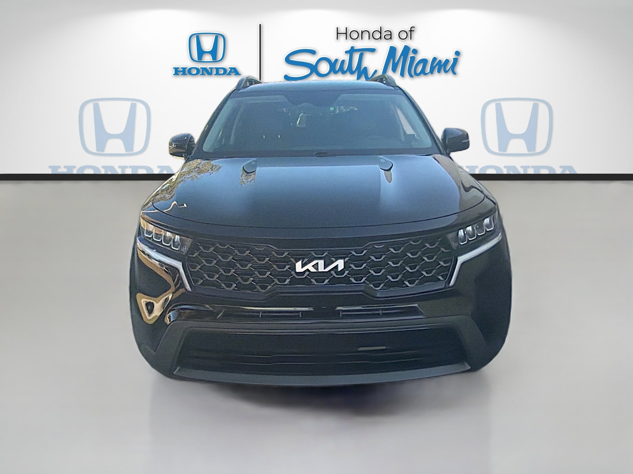 Used 2022 Kia Sorento S image 2