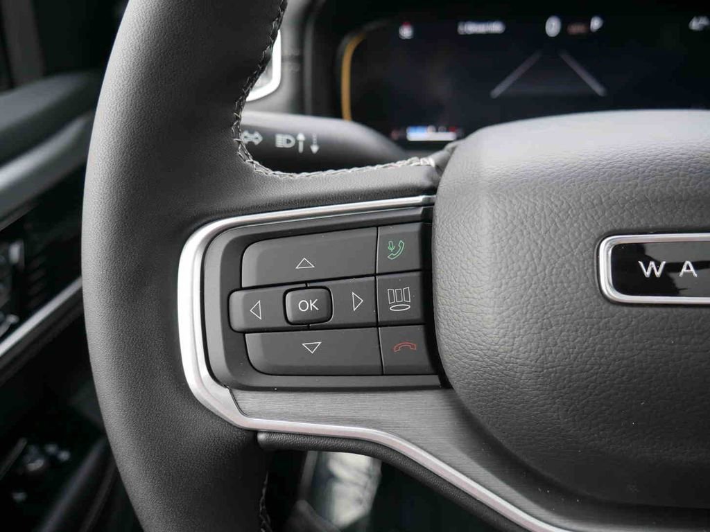 New 2025 Jeep Wagoneer L Series II w/ Convenience Group I image 45