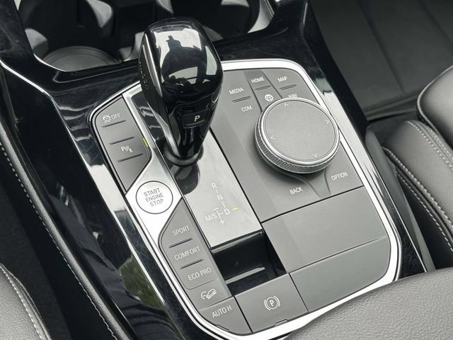 Used 2024 BMW X4 M40i AWD/4WD image 35