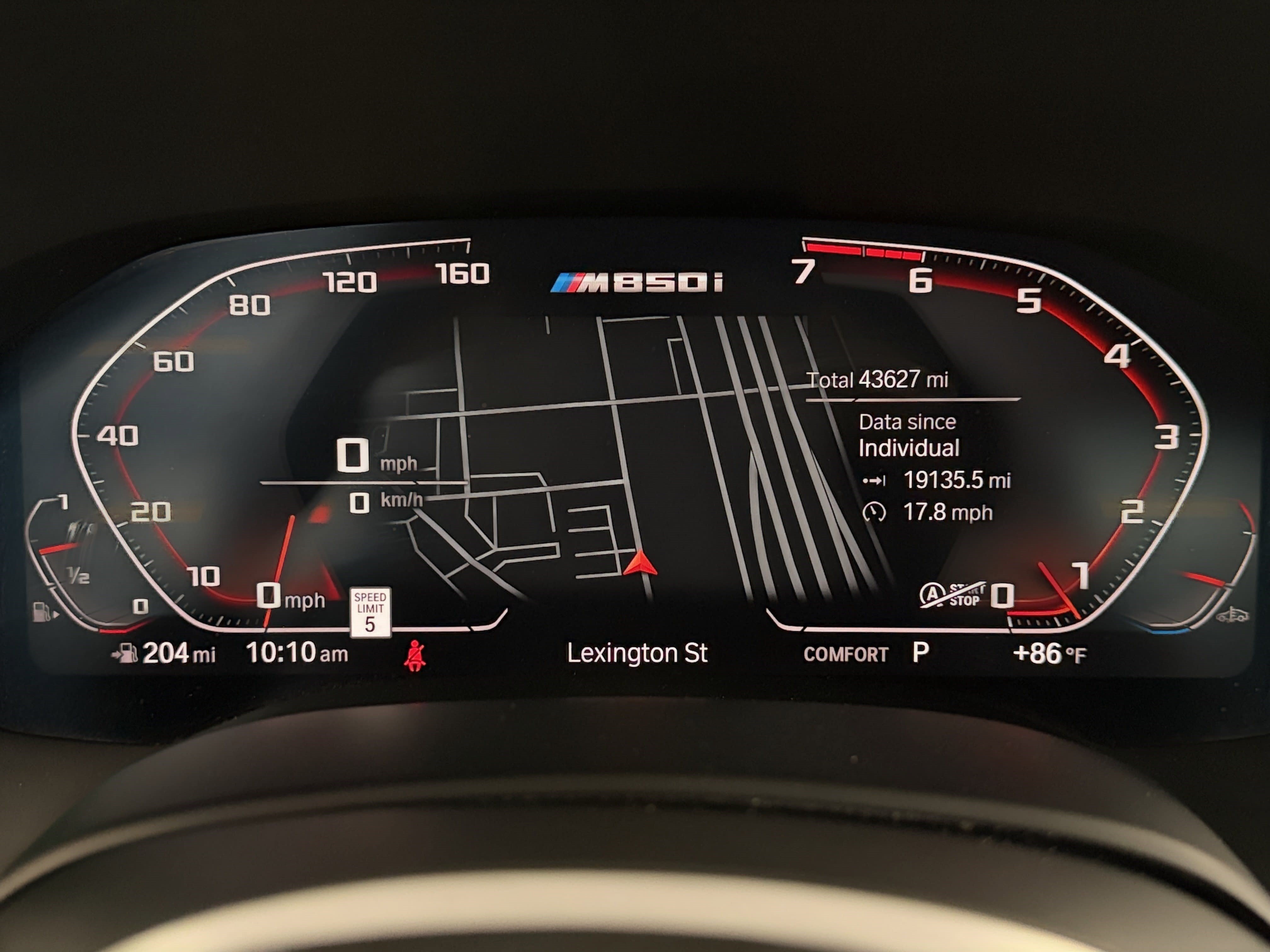Used 2023 BMW M850i xDrive Coupe w/ Driving Assistance Package AWD/4WD image 23