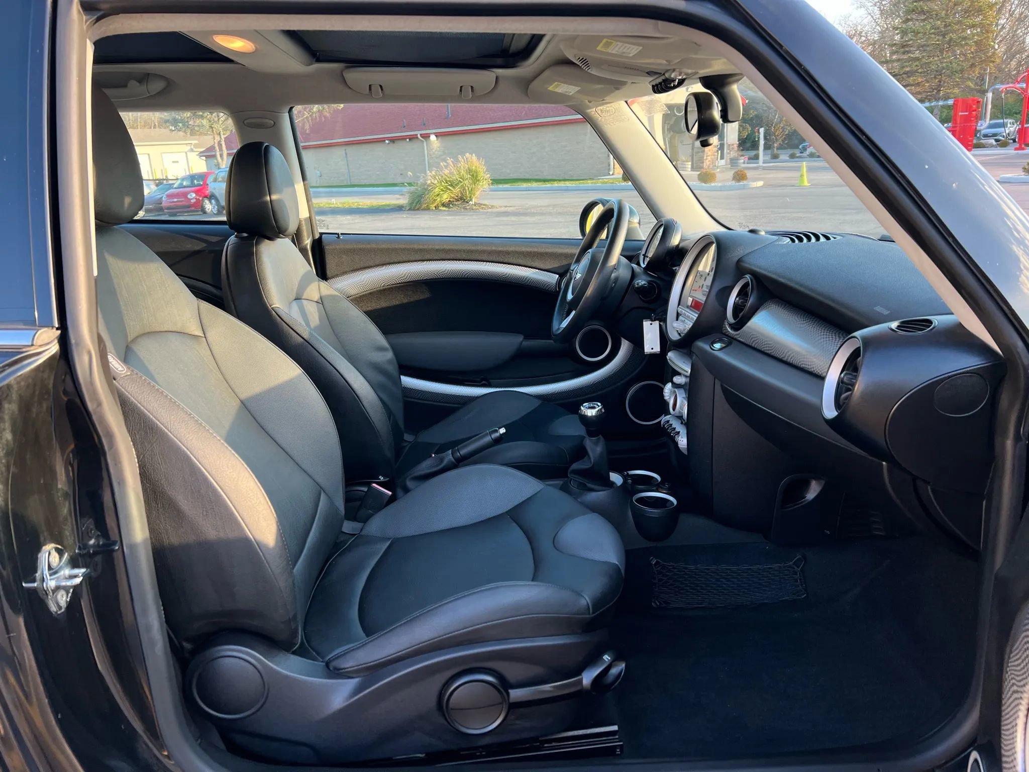 Used 2009 MINI Cooper S image 19