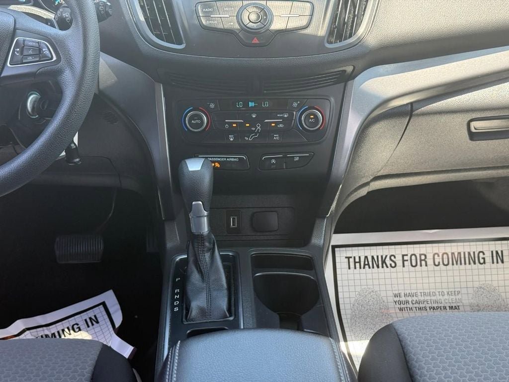 Used 2017 Ford Escape SE FWD image 16