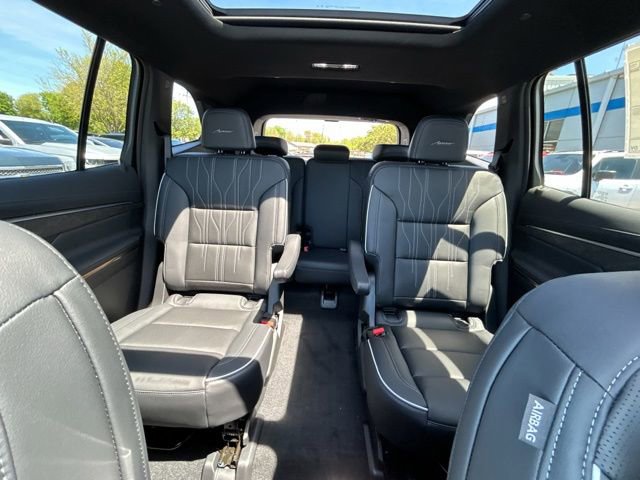 New 2026 Buick Enclave Avenir w/ Super Cruise Package AWD/4WD image 20