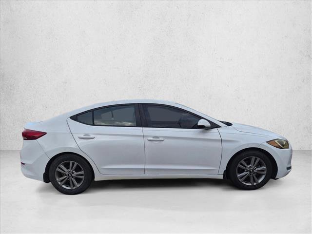 Used 2018 Hyundai Elantra SEL FWD image 4
