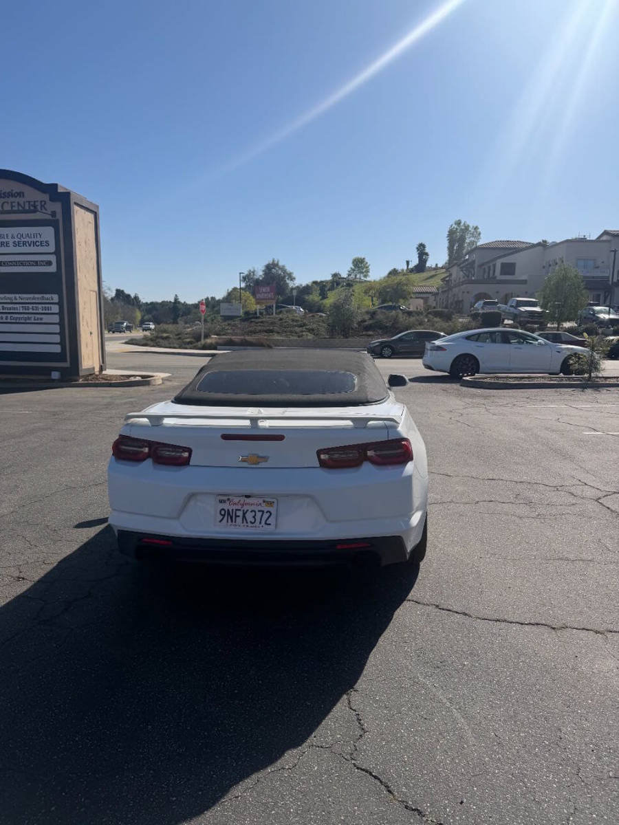 Used 2020 Chevrolet Camaro LT RWD image 6