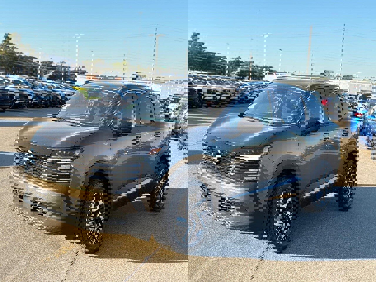 New 2026 Nissan Kicks SV image 5