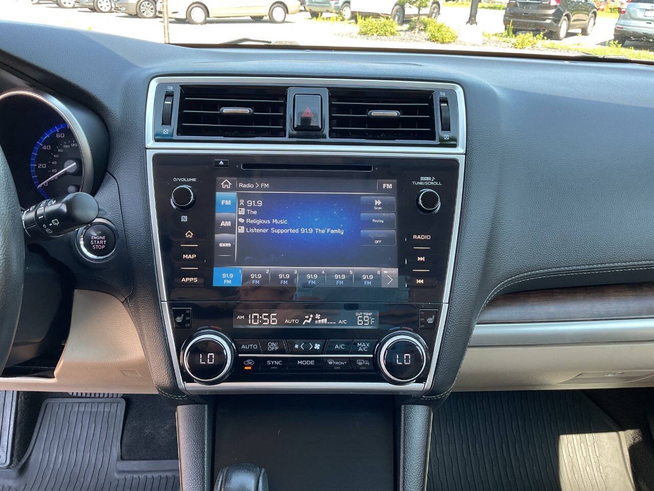 Used 2018 Subaru Outback 2.5i Limited AWD/4WD image 19