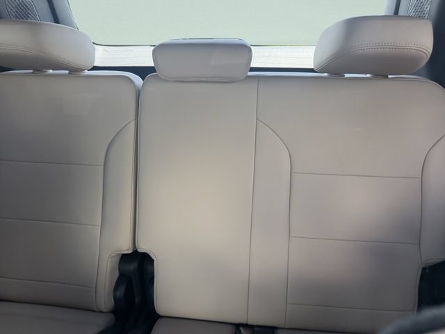 Used 2026 Buick Enclave Preferred w/ Power Package FWD image 19