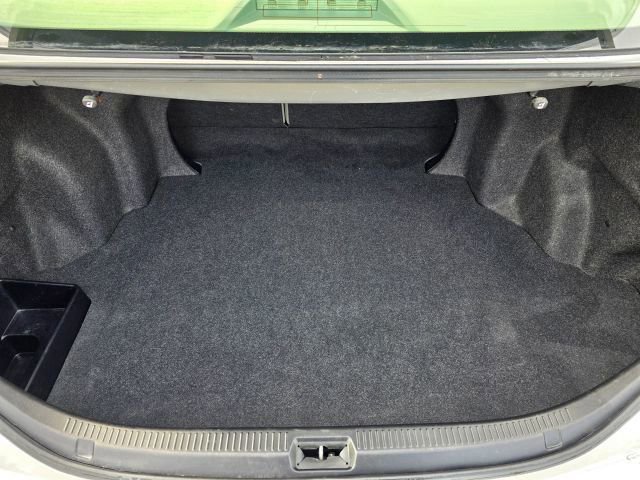 Used 2011 Toyota Camry LE image 36