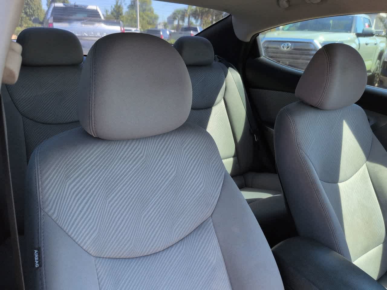 Used 2013 Hyundai Elantra GLS w/ Preferred Pkg FWD image 7