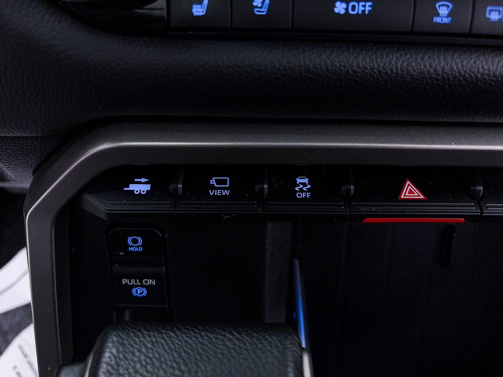 Used 2024 Toyota Tundra Limited image 25