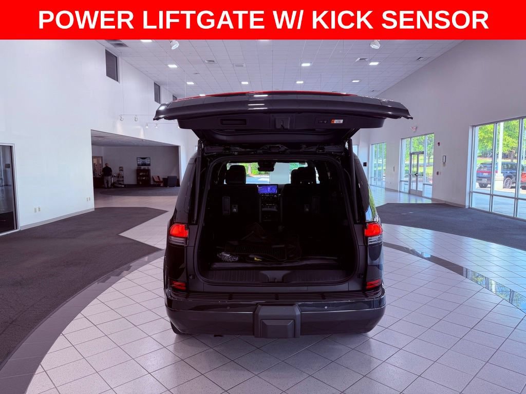 Used 2024 Lexus GX 550 w/ Accessory Package (Z1) AWD/4WD image 7