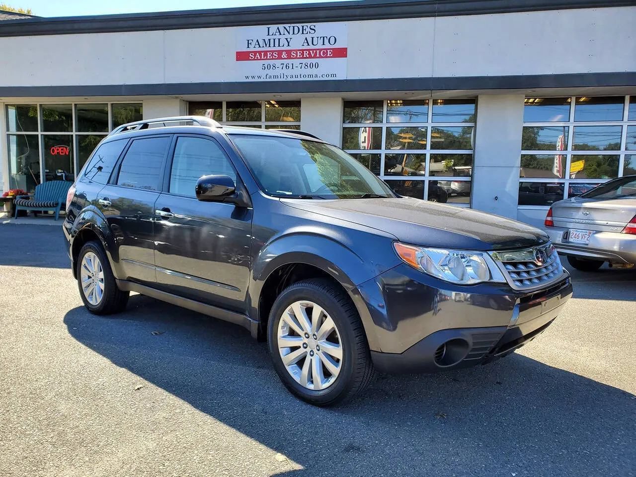 Used 2013 Subaru Forester 2.5X Limited AWD/4WD image 13