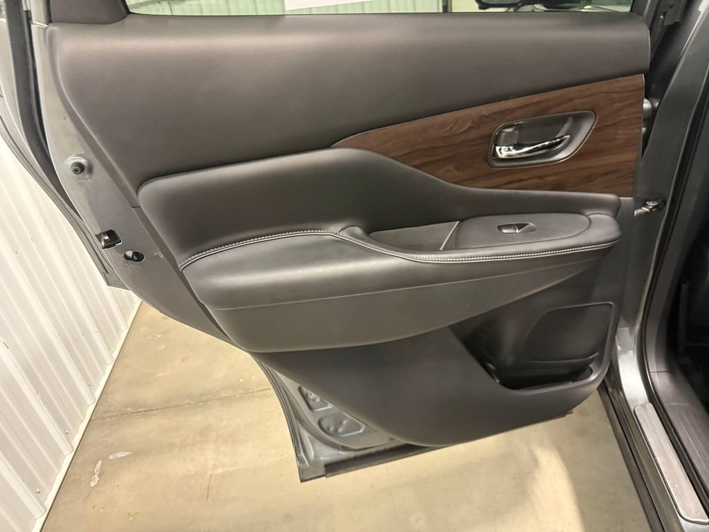 Used 2019 Nissan Murano Platinum w/ Cargo Package AWD/4WD image 27