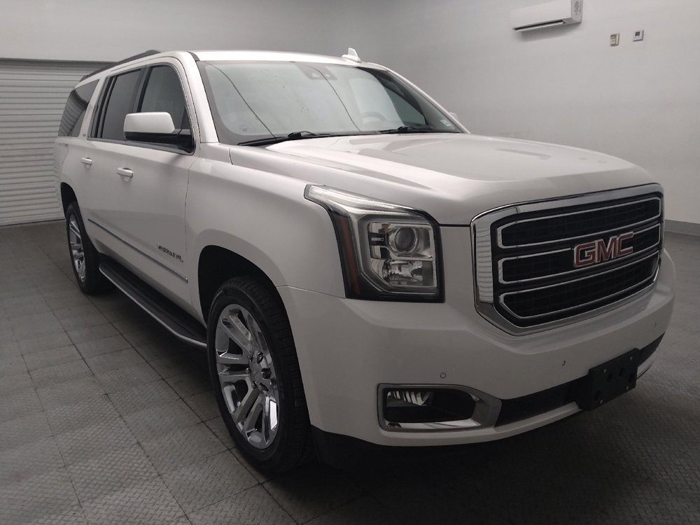 Used 2020 GMC Yukon XL SLT w/ Premium Edition RWD image 13