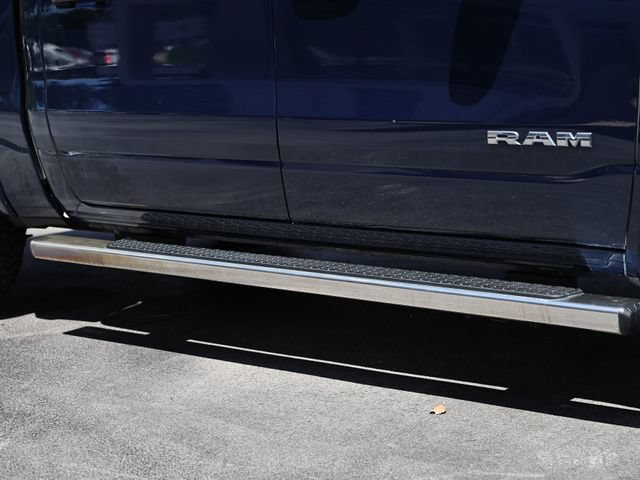 Used 2020 RAM 1500 Laramie AWD/4WD image 6