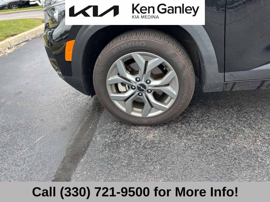 Certified 2025 Kia Seltos LX AWD/4WD image 17