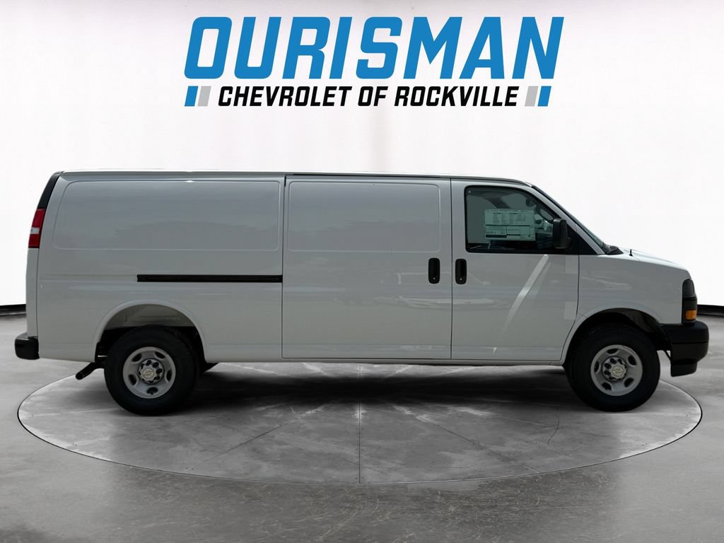 New 2026 Chevrolet Express 2500 Extended w/ Driver Convenience Package RWD image 7
