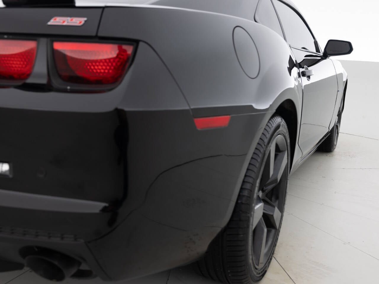 Used 2012 Chevrolet Camaro SS w/ RS Package RWD image 14