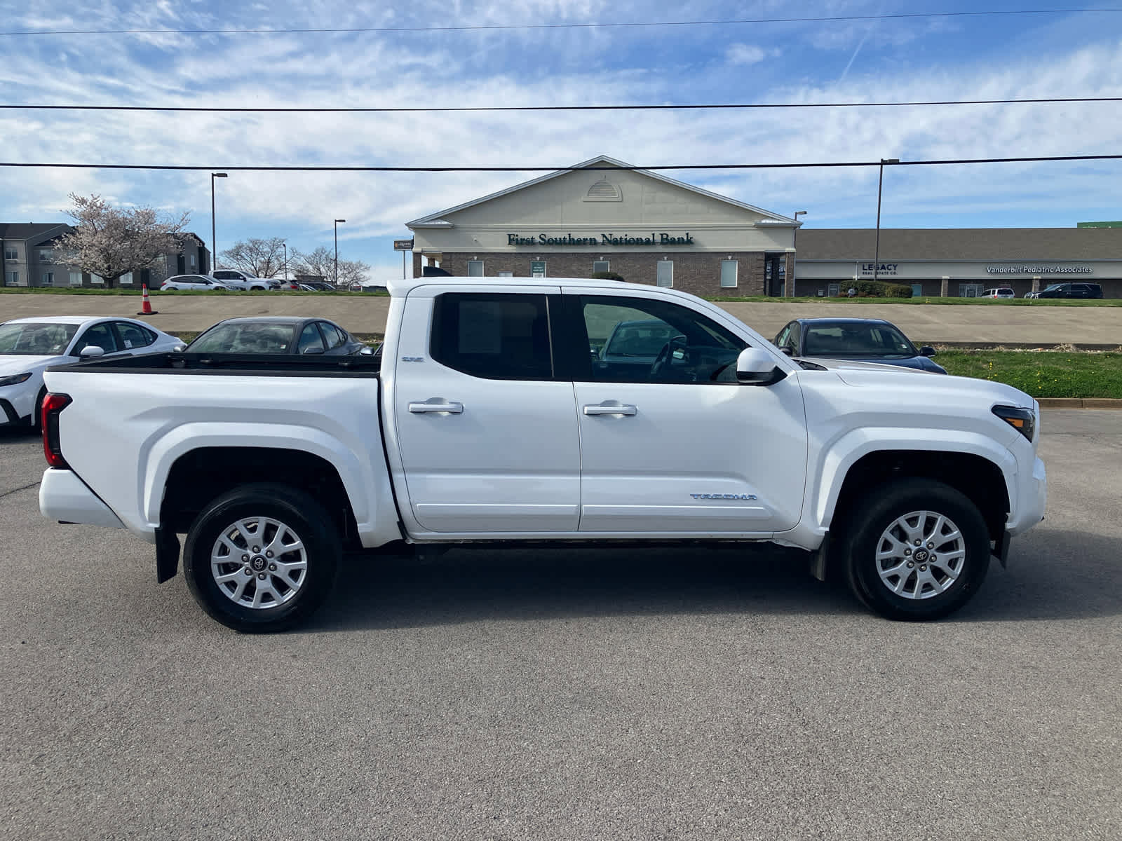 Certified 2024 Toyota Tacoma SR5 image 8