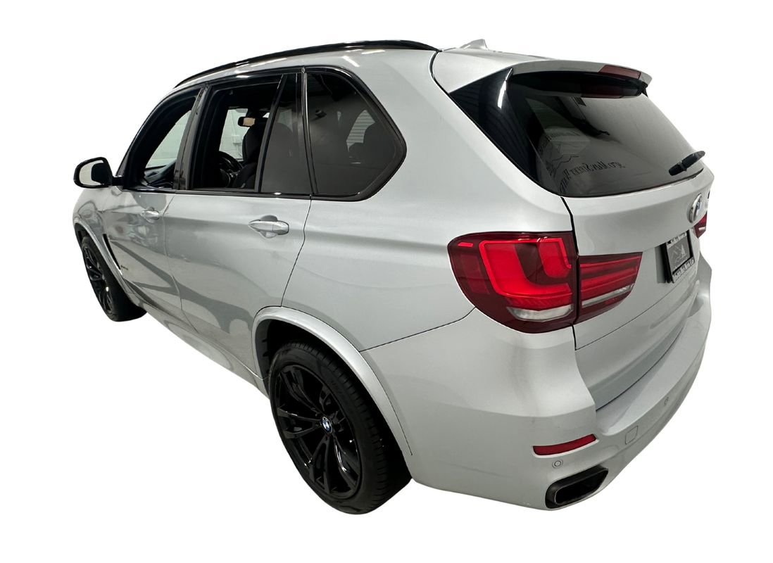 Used 2017 BMW X5 xDrive50i image 6