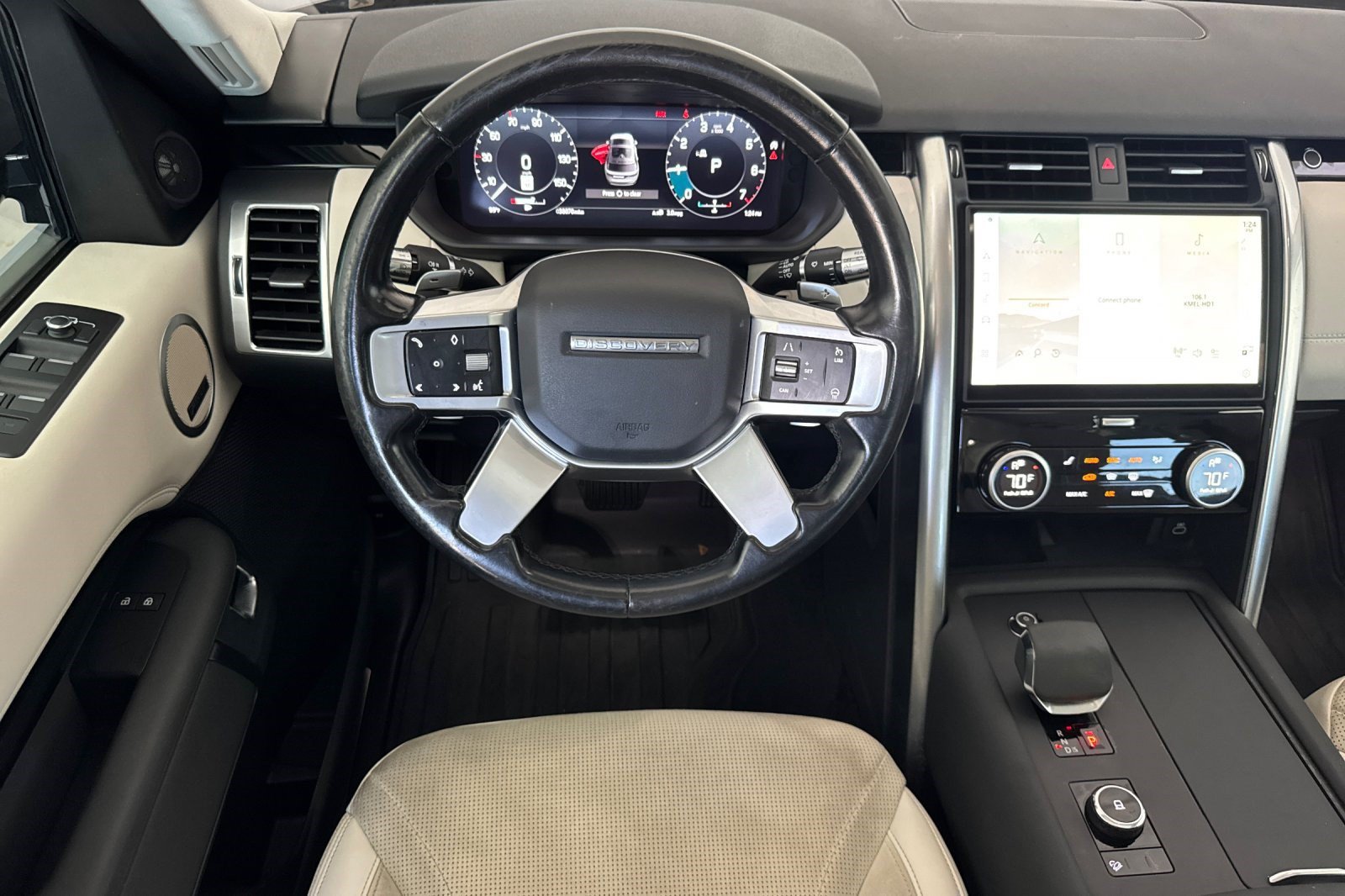 Used 2022 Land Rover Discovery S AWD/4WD image 32