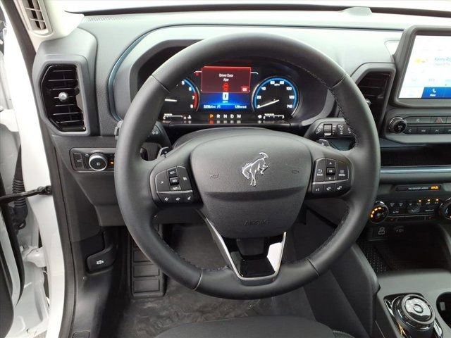 Used 2024 Ford Bronco Sport Badlands image 7